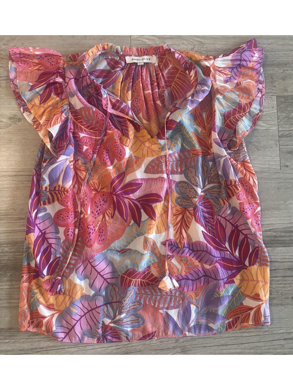 Rose + Olive Floral Ruffle Sleeve Blouse XS